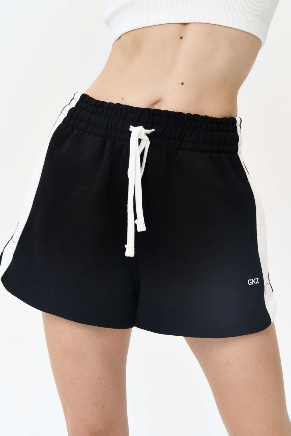 Gala shorts with stripes, Black 0350 фото